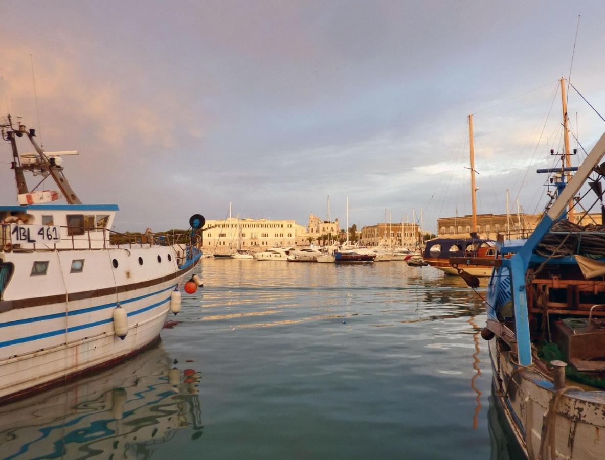 I Colori Della Puglia Rooms Trani Exterior foto